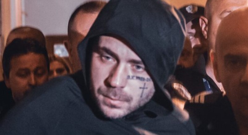 Над един час парламентарната Вътрешна комисия изслушва висши чиновници от